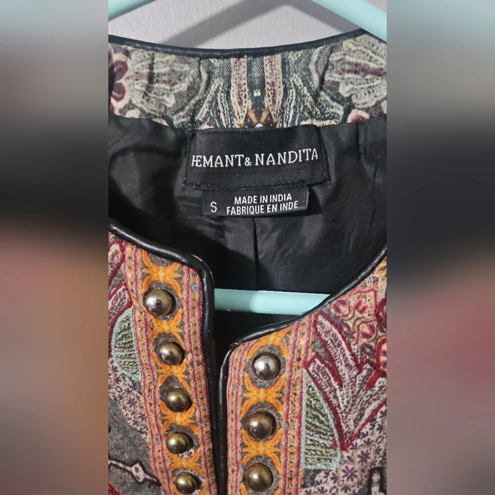 Womens Anthropology Hemant & Nandita Bohemian Embrod. Studded Jacket size Sm - Picture 9 of 9